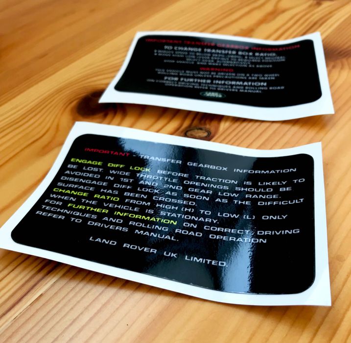 Autocolante para tampa fusíveis range rover classic