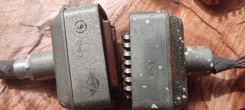 Разъемы силовые розетка-вилка