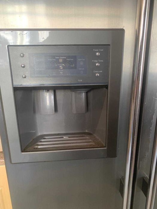 Продам холодильник б/у