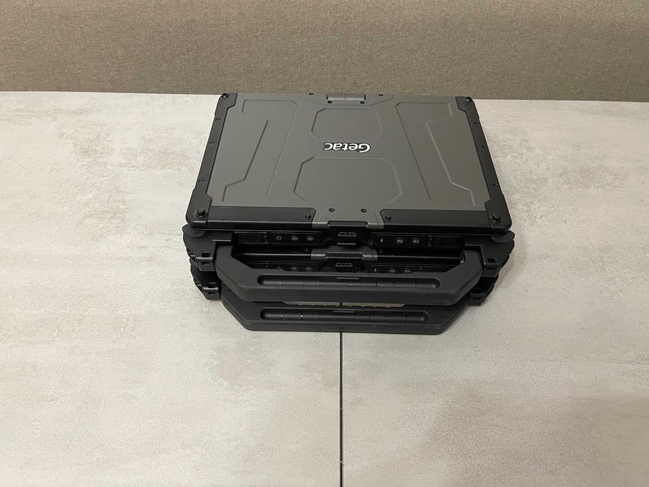 Захищений ноутбук-трансформе Getac V110 G5/11.6/i5-8265U/16GB/256GB/4G