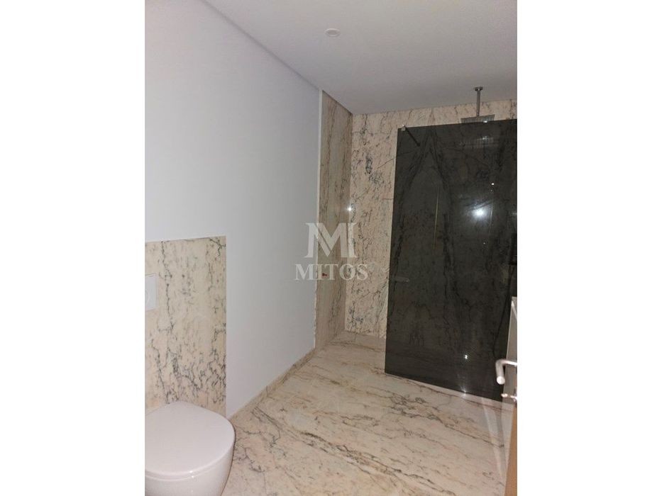 Apartamento T3 novo - centro da cidade