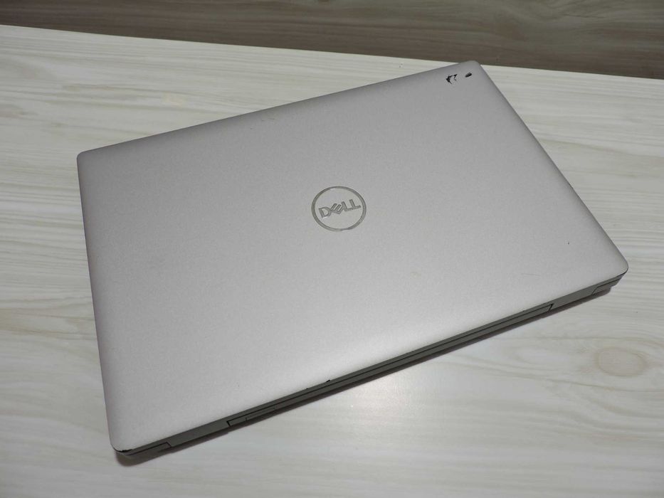 Dell Latitude 5520/15,6”/i7 1185G7/16GB/SSD 512/Iris XE