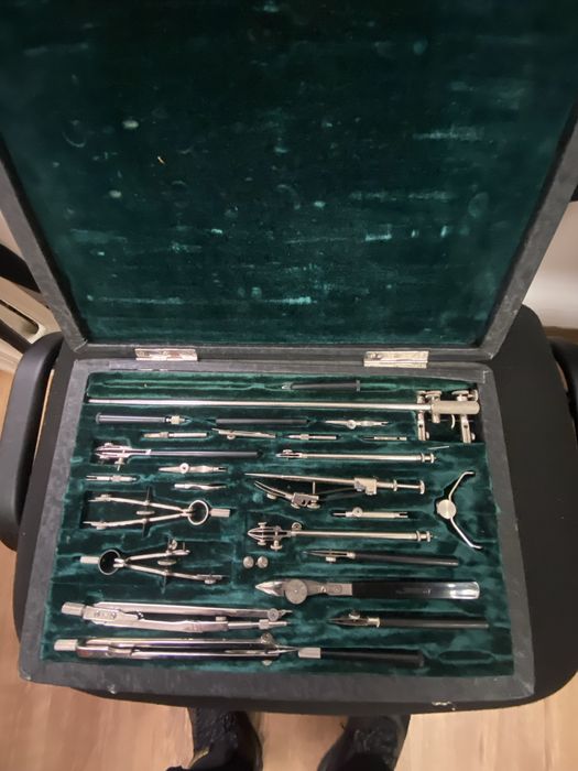 Готовальня У32-Л б/у