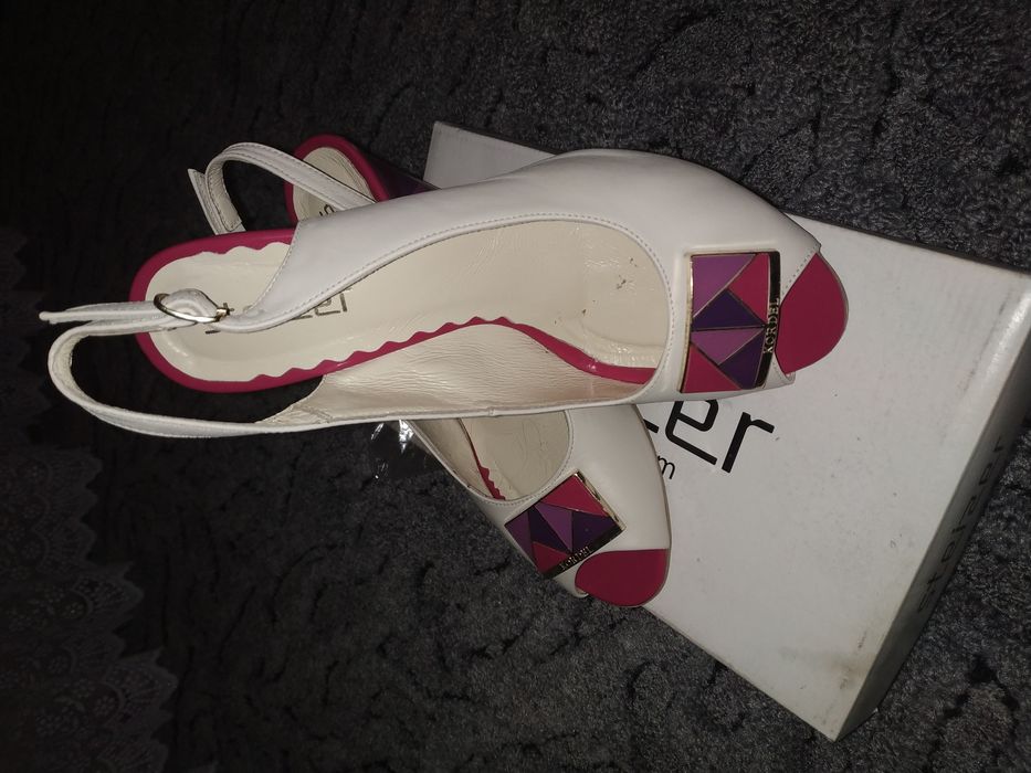 Босоніжки. Шкіра. 39 р.