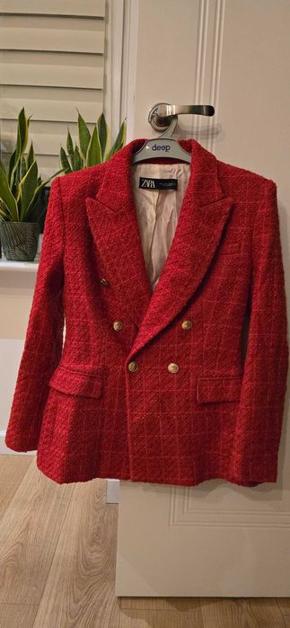 Czerwona marynarka z tweedu dwurzędowa ZARA