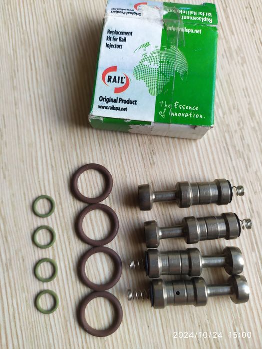 Комплект форсунок четвертого покоління.