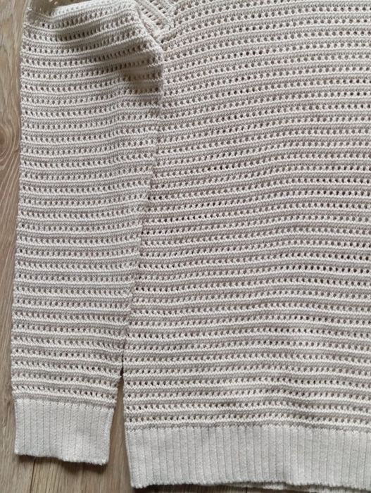Bershka - sweter ażurowy
