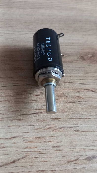 Potencjometr wieloobrotowy DM-107 nowy