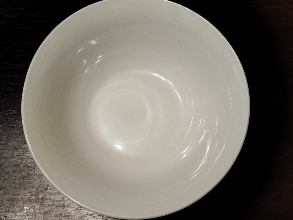 Набор пиал тарелок