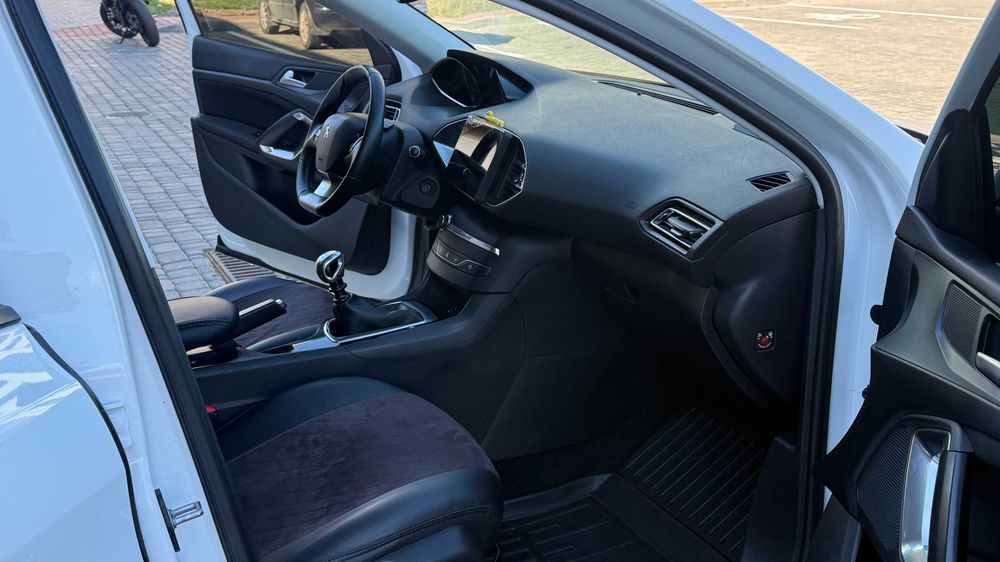 Peugeot 308 2014