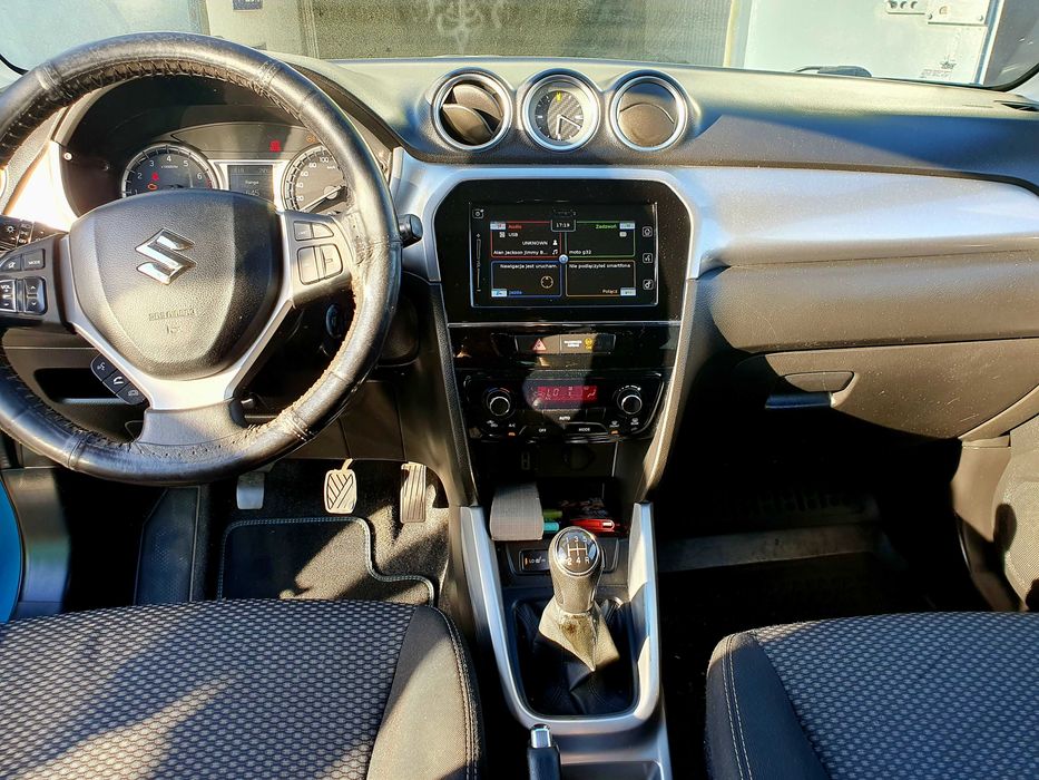 Suzuki Vitara 1.6 Premium POLECAM