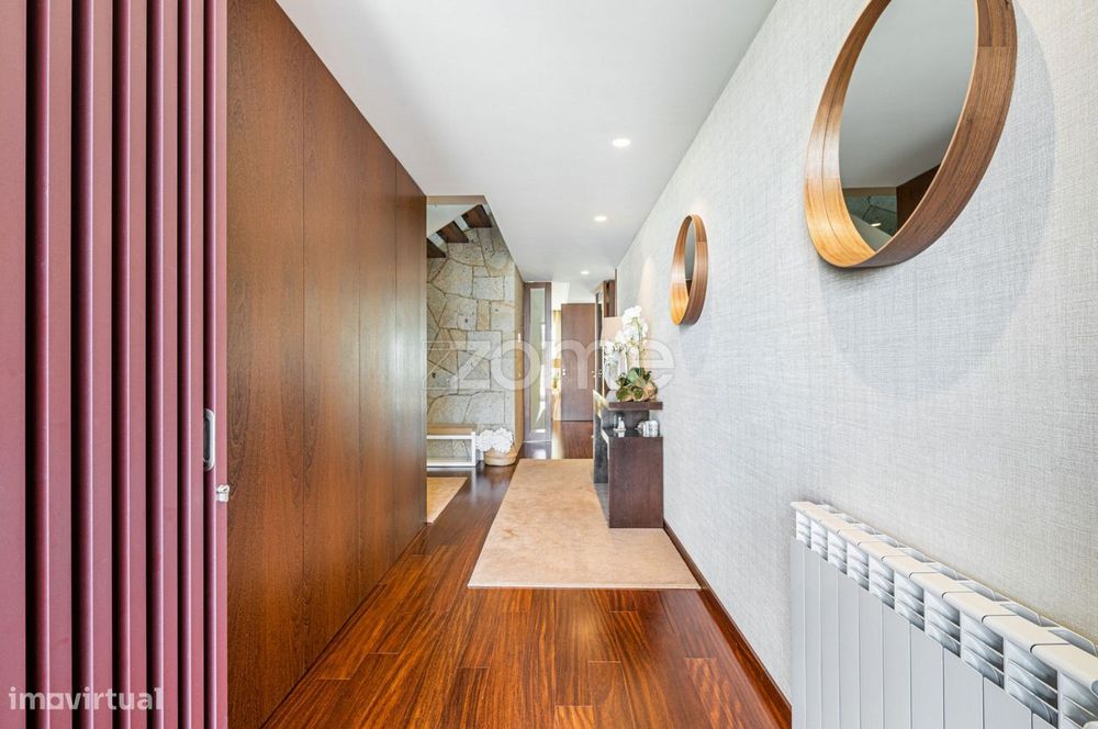 Moradia T5 em Palmeira, Braga