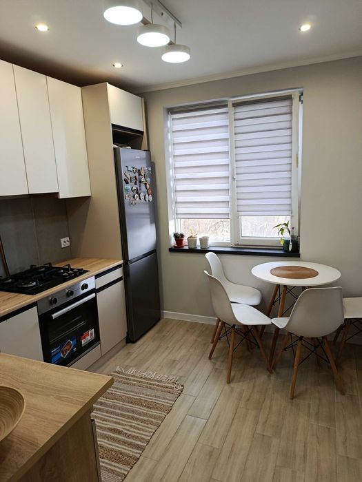 Здається в оренду 2-х кімнатна квартира на Тлехаса