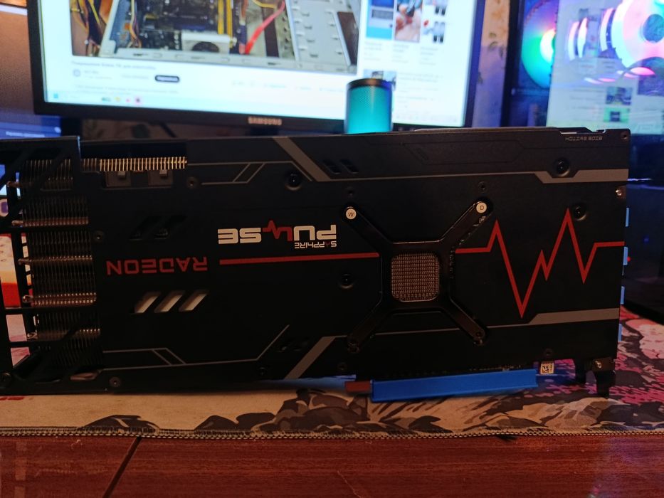 Продам видеокарту rx 6800 xt 16gb