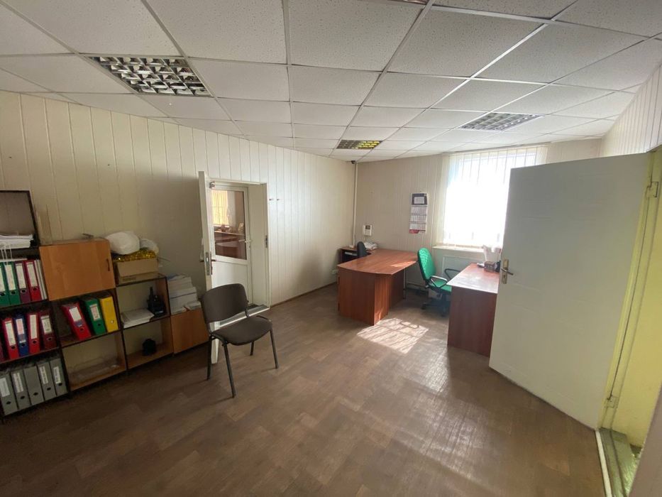 Офисный блок на Херсонском Шоссе возле Видзева 185м 18000грн