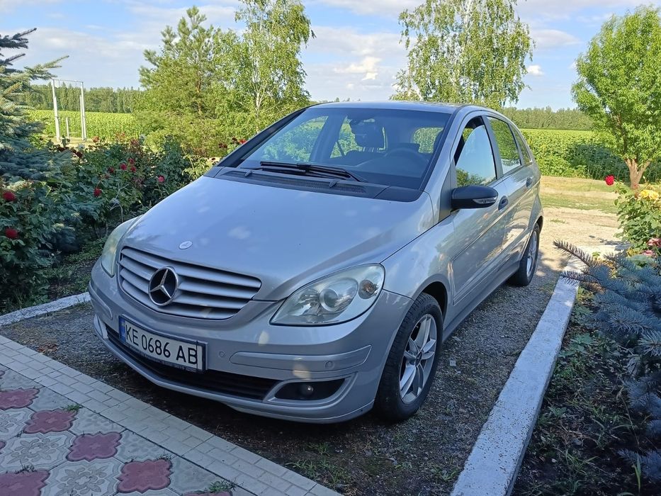Продам Mercedes B180