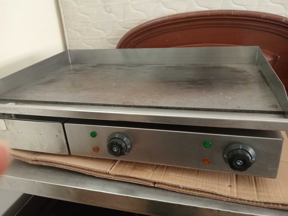 Vendo  Placa de Grelhar - Liso - incl. Bandeja de Gotejamento