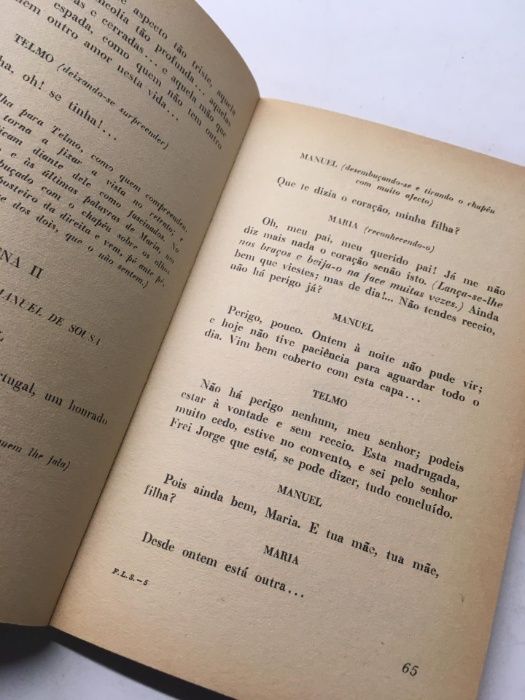 Livro - Frei Luís de Sousa