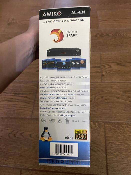 Тюнер Amiko SHD 8900