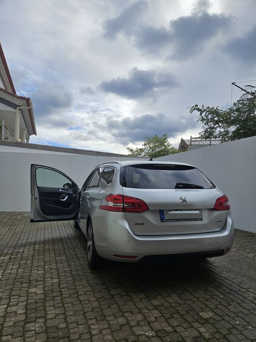 Peugeot 308 SW - 2015