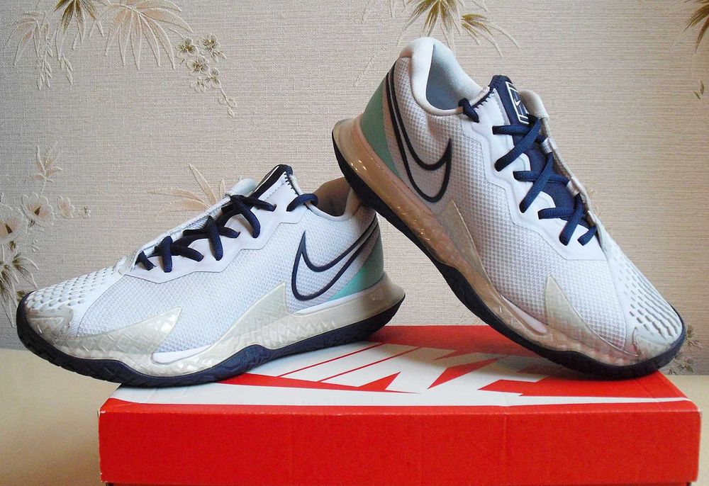 Теннисные кроссовки Nike Court Air Zoom Vapor Cage 4 для женщин