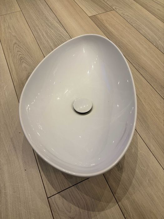 Umywalki nablatowe MODUO 55