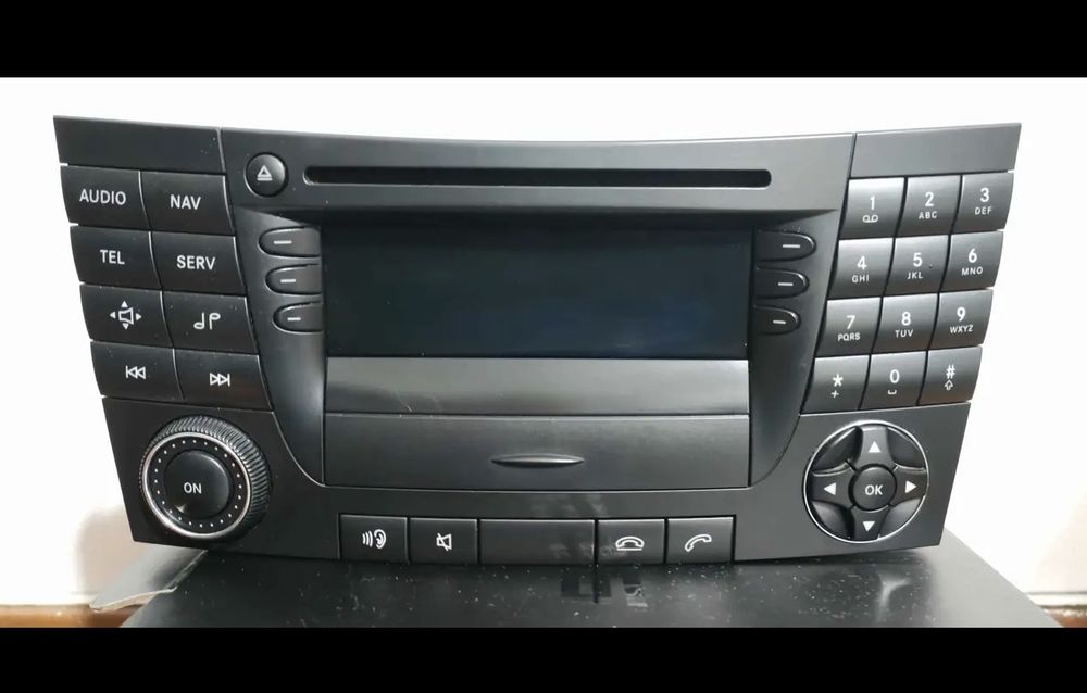 Radio Mercedes Benz