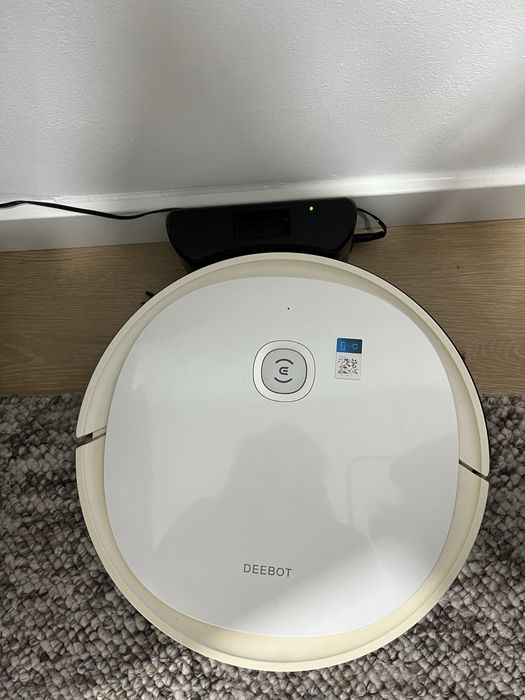 Aspirador robor ecovas deebot