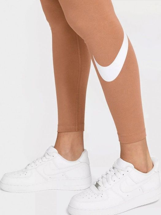 Легінси Nike Swoosh Sportswear Essential