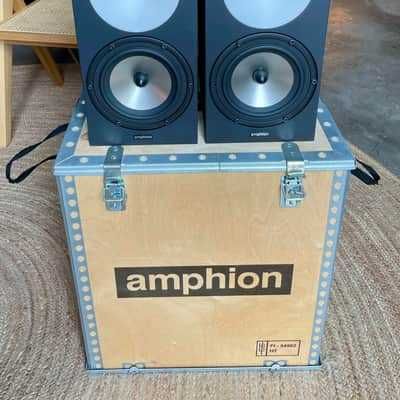 Amphion One 18 com amplificador Amp 100
