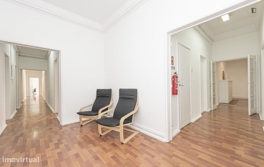 Quarto - localizado em Alameda Lisbon