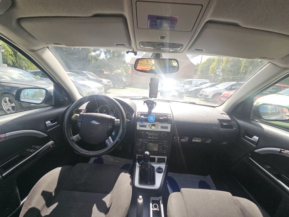 Ford Mondeo//1.8 Benzyna//2004//Dobrze Jeździ//Ładny//Zamiana