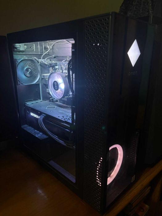 Desktop OMEN 30L | i7-10700 | RTX 3070 8GB | 16GB RAM (2 x 8GB)