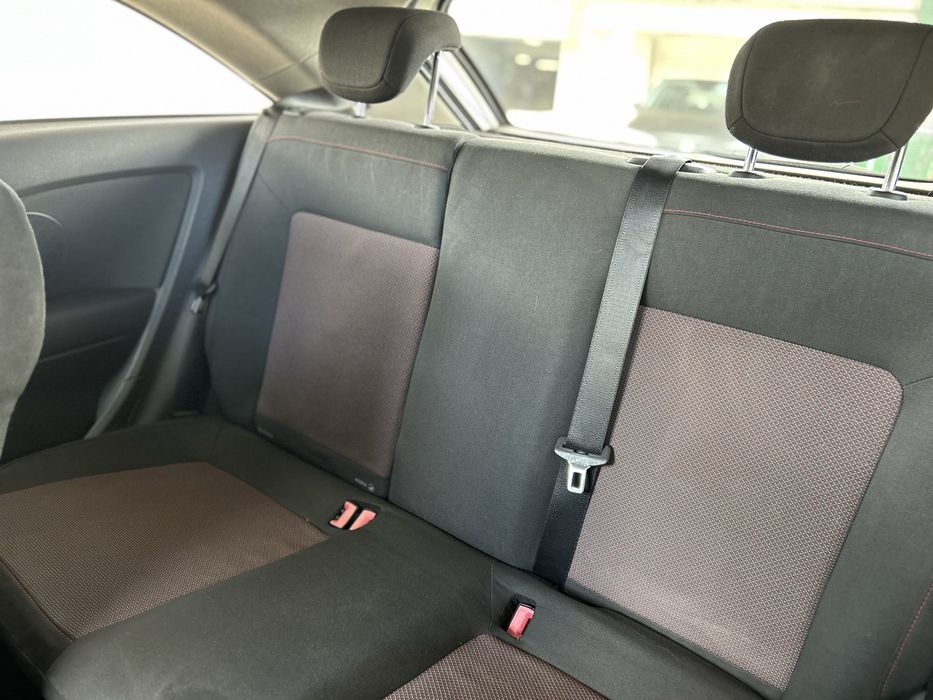 Opel Corsa 1.2 full extras 5 Lugares