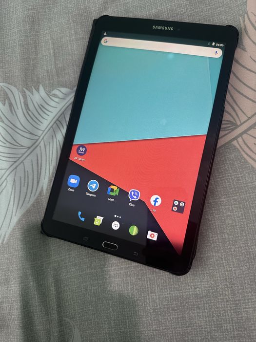 Планшет телефон Samsung Galaxy Tab E 561 4G FM Sim Підримує додатки і програми