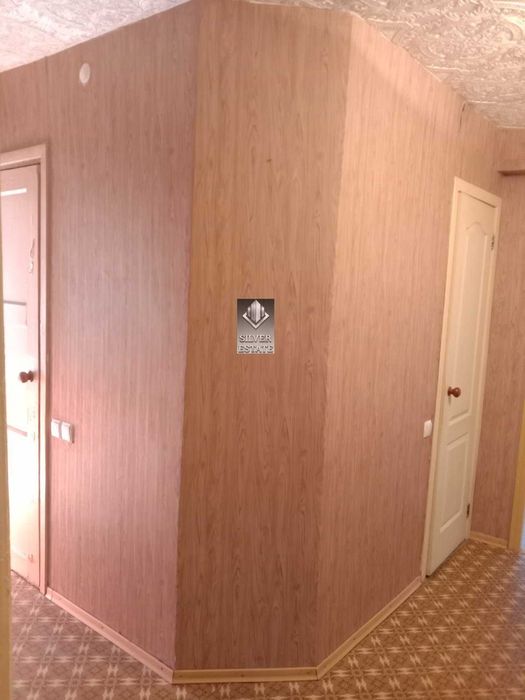 Продам 2-кімнатну квартиру в Дніпровському районі, вул. Щаслива