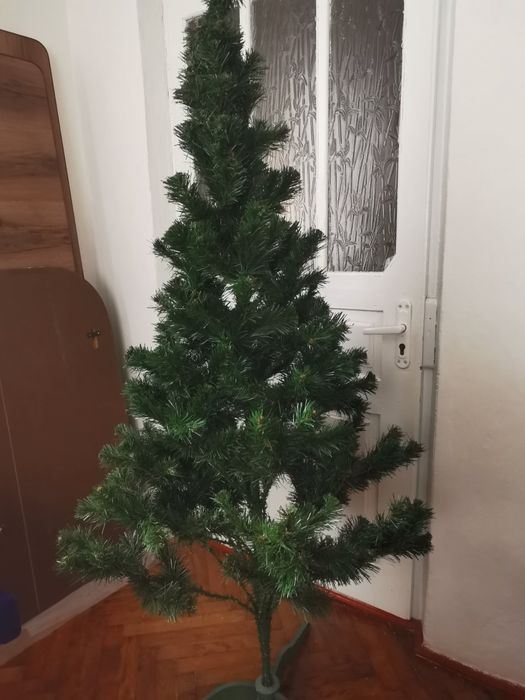 Ялинка штучна нова