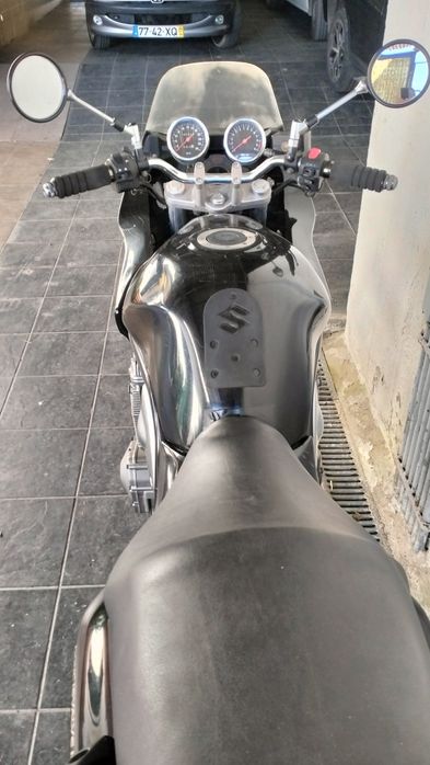 Vendo Suzuki bandit 600 preta