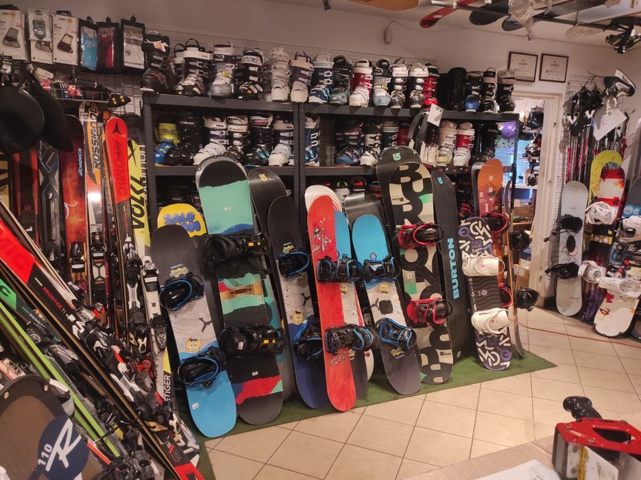 Deski snowboardowe z wiązaniami Łódź