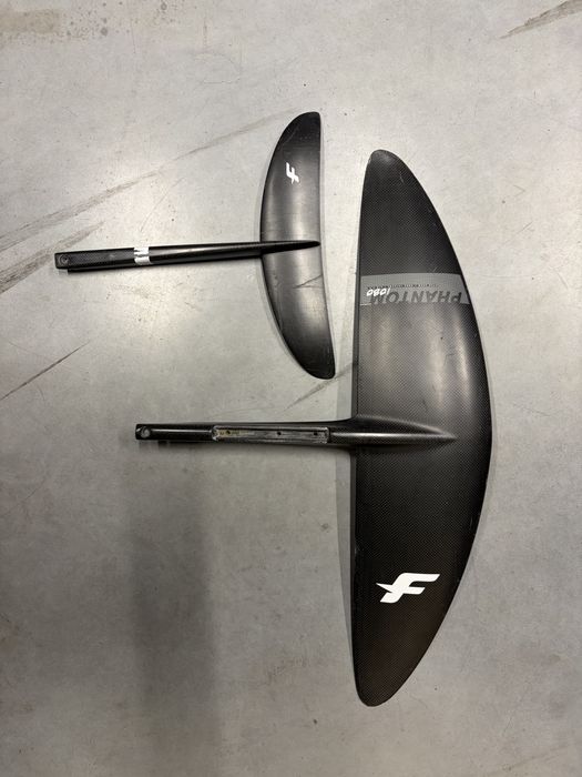 Foil fone Phantom 1080
