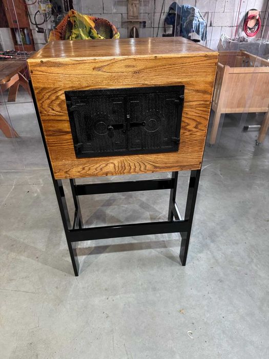 Szafka, barek,  czerwony dąb