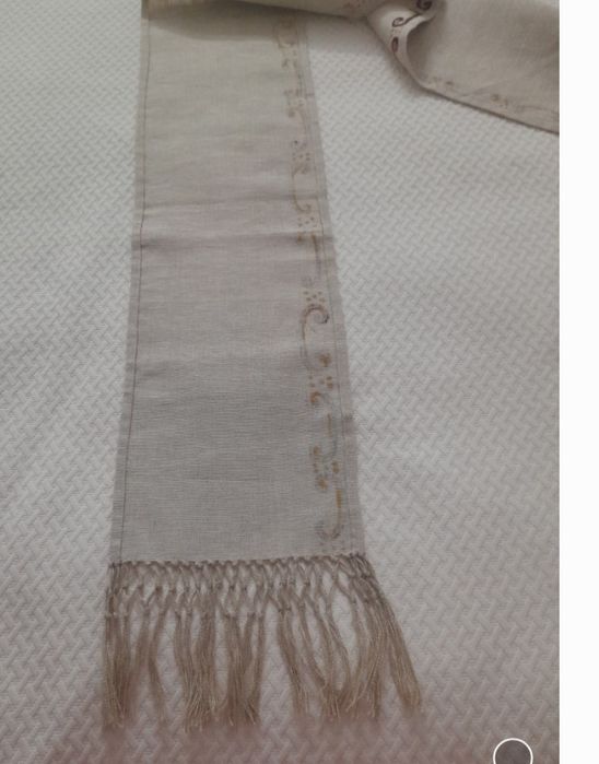 Naperon em linho grosso pintado à mão