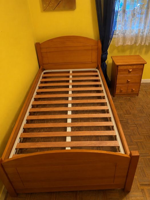 Conjunto de mobilia de quarto de solteiro/a