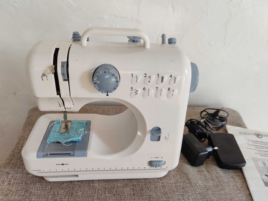 Продам Швейная Машинка