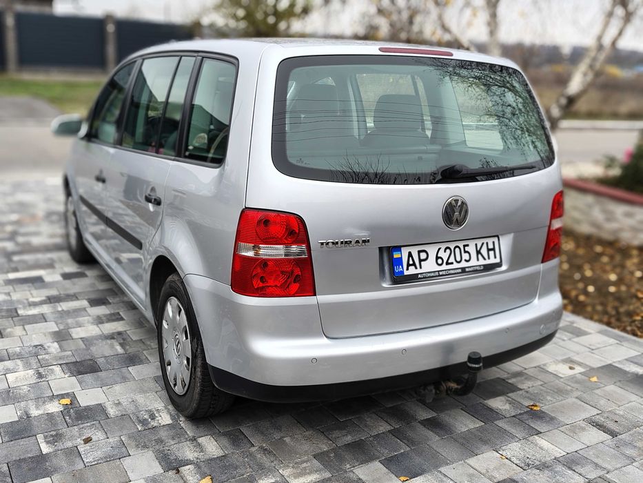 Volkswagen 1,6 Touran СРОЧНО