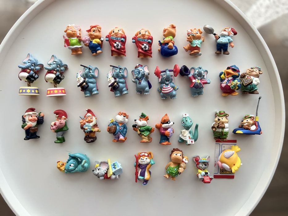 Продам игрушки киндер