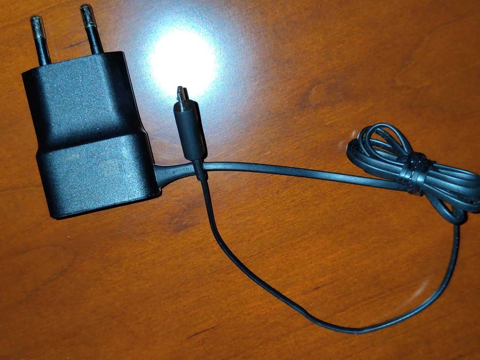 Auricular novo e carregador para " Nokia 3310 "
