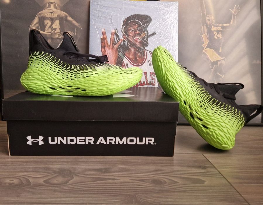 Under Armour FUTR X Elite roz. 45