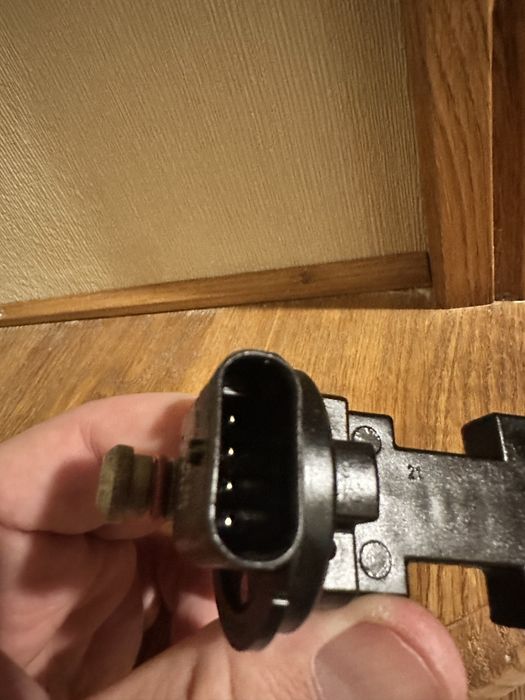 датчик распредвала джип чироки 3.2