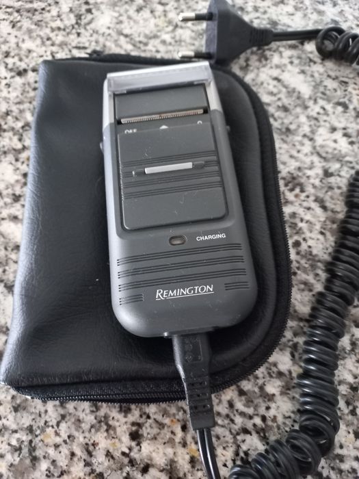 Maquina de barbear e aparar Remington